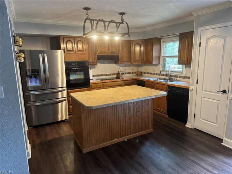 Photo 7 of 10 residential for sale in Suffolk virginia Photo 7 of 10 residential for sale in Suffolk virginia