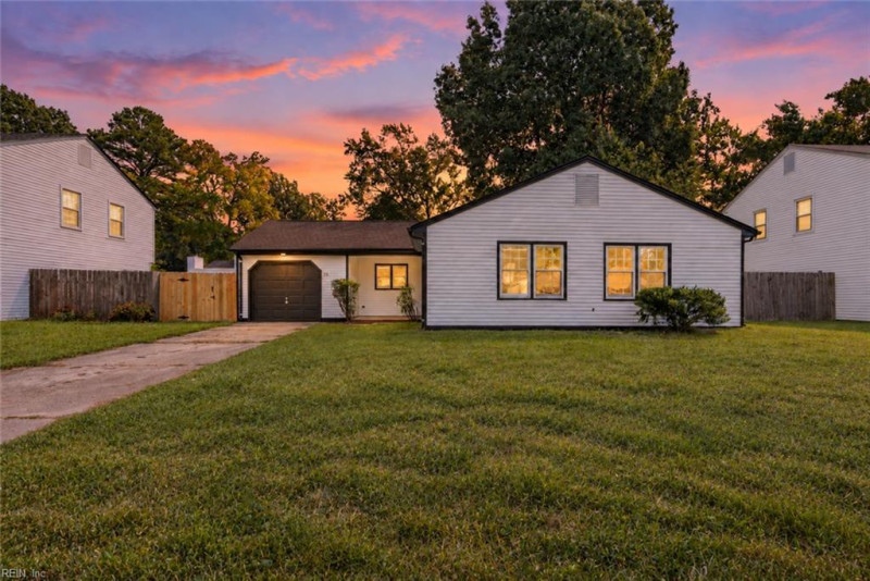 Photo 1 of 26 residential for sale in Hampton virginia
