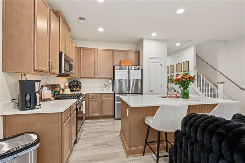 Photo 10 of 30 residential for sale in Suffolk virginia