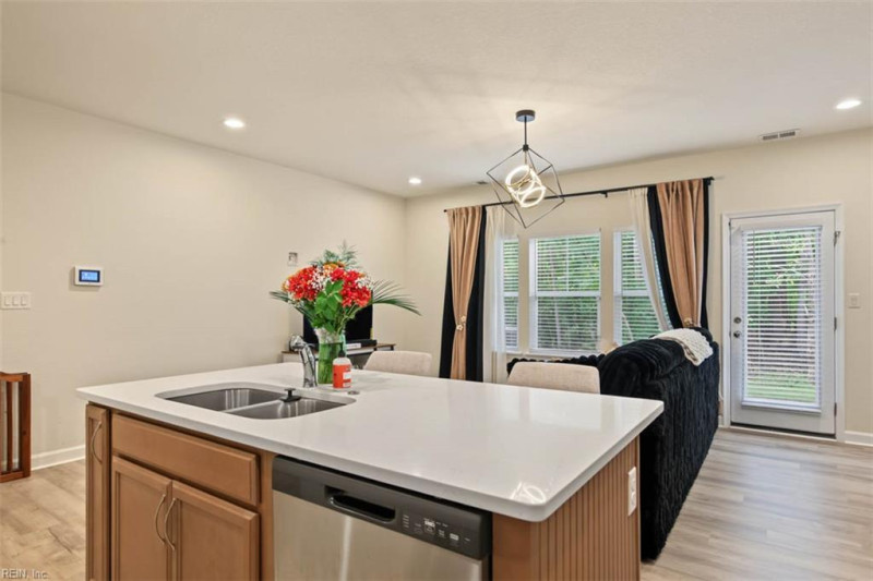 Photo 14 of 30 residential for sale in Suffolk virginia