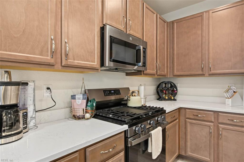 Photo 15 of 30 residential for sale in Suffolk virginia