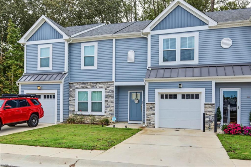 Photo 3 of 30 residential for sale in Suffolk virginia