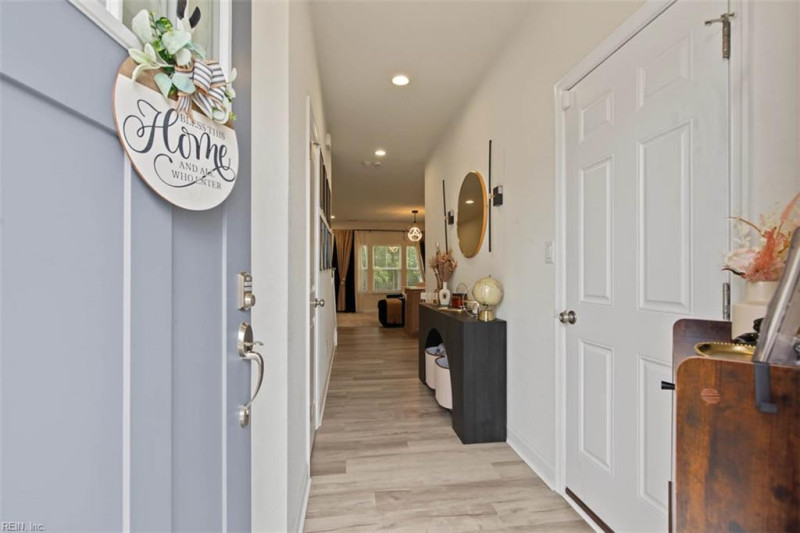 Photo 5 of 30 residential for sale in Suffolk virginia