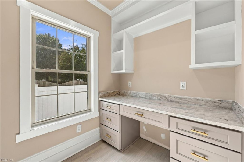 Photo 17 of 50 residential for sale in Newport News virginia
