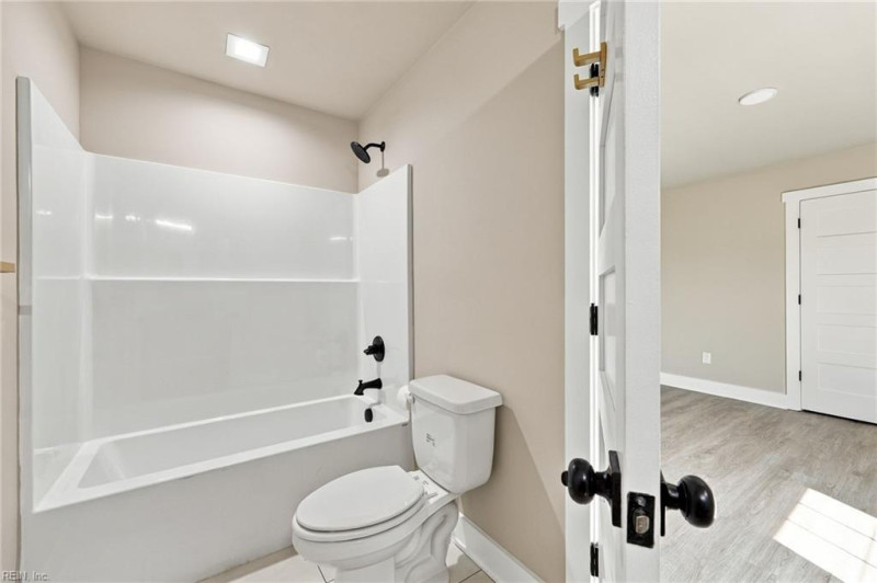 Photo 33 of 50 residential for sale in Newport News virginia