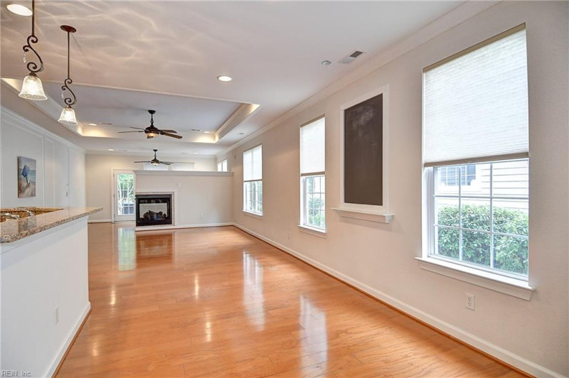 Photo 13 of 50 residential for sale in Virginia Beach virginia