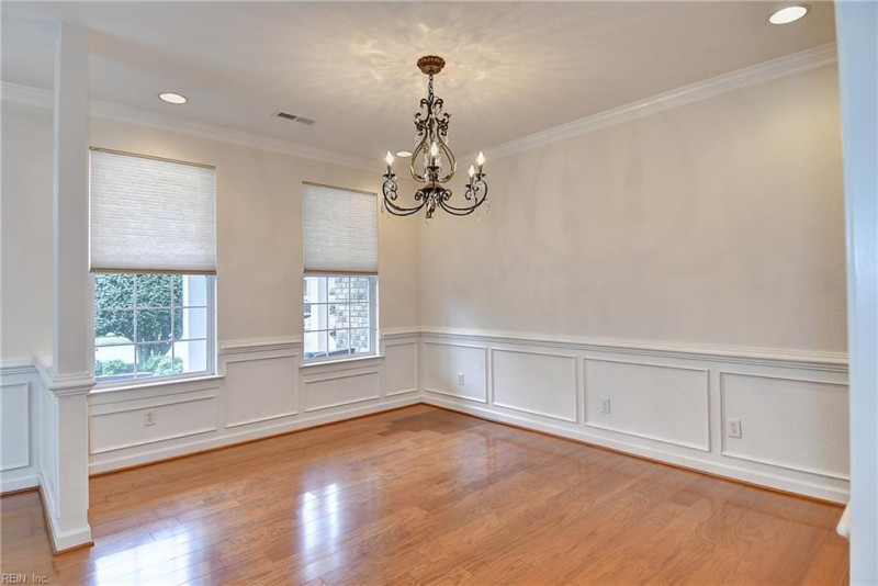 Photo 19 of 50 residential for sale in Virginia Beach virginia