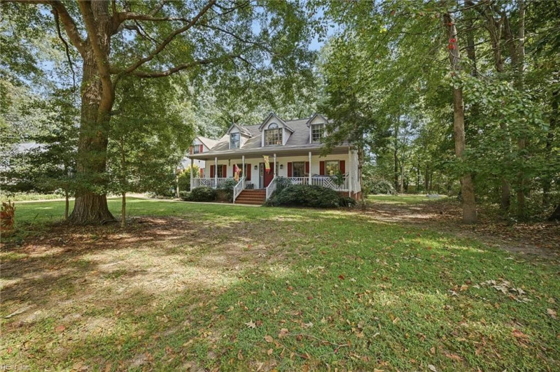 Photo 3 of 47 residential for sale in Isle of Wight County virginia Photo 3 of 47 residential for sale in Isle of Wight County virginia