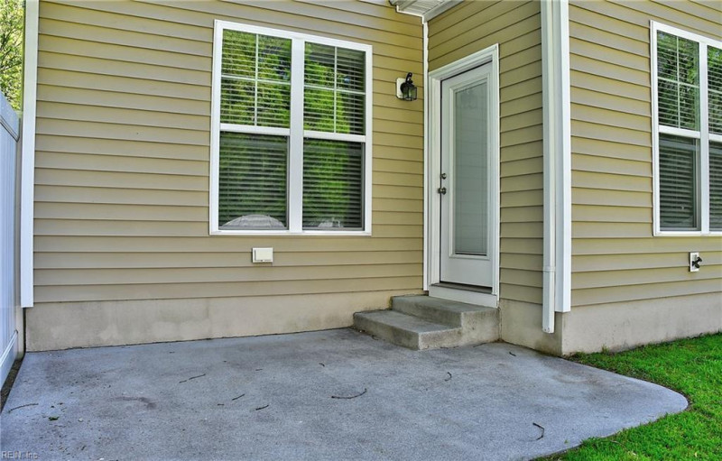 Photo 17 of 39 residential for sale in Chesapeake virginia Photo 17 of 39 residential for sale in Chesapeake virginia