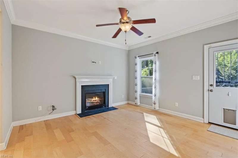 Photo 18 of 50 residential for sale in Newport News virginia Photo 18 of 50 residential for sale in Newport News virginia