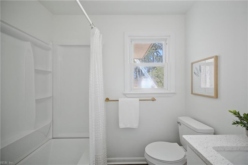 Photo 34 of 46 residential for sale in Portsmouth virginia Photo 34 of 46 residential for sale in Portsmouth virginia