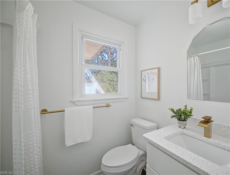 Photo 35 of 46 residential for sale in Portsmouth virginia Photo 35 of 46 residential for sale in Portsmouth virginia