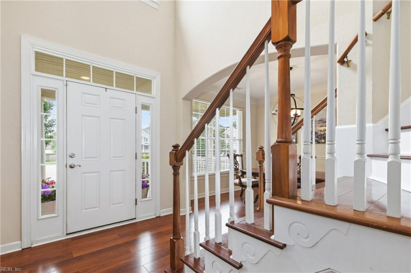 Photo 18 of 40 residential for sale in Chesapeake virginia