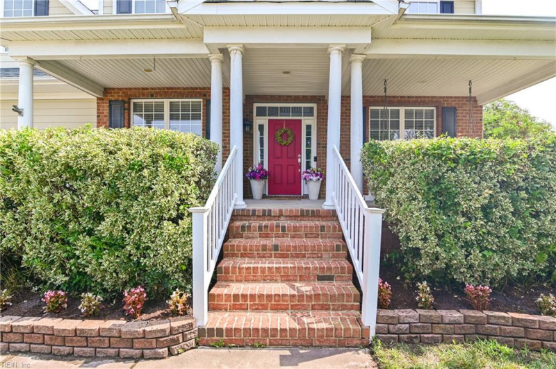 Photo 3 of 40 residential for sale in Chesapeake virginia