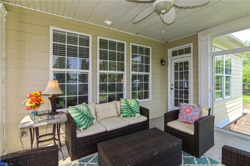 Photo 33 of 40 residential for sale in Chesapeake virginia