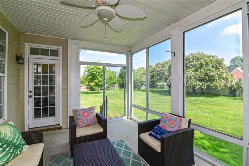 Photo 34 of 40 residential for sale in Chesapeake virginia