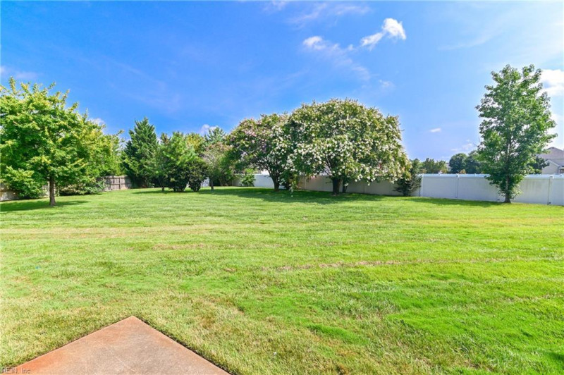 Photo 36 of 40 residential for sale in Chesapeake virginia