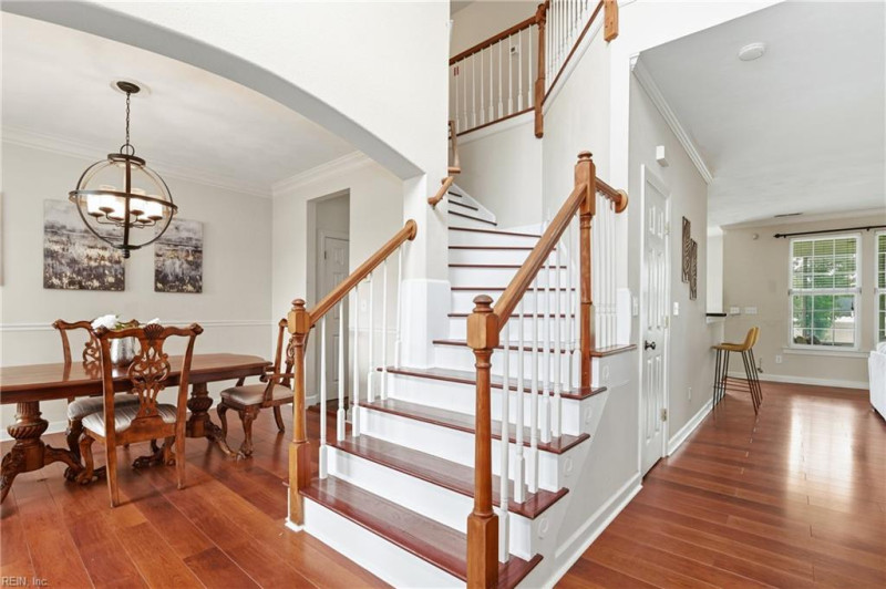 Photo 5 of 40 residential for sale in Chesapeake virginia