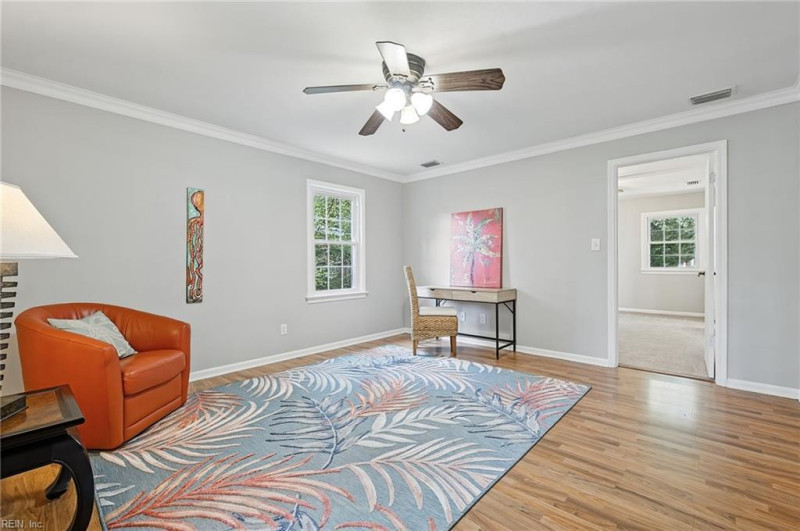 Photo 18 of 43 residential for sale in Chesapeake virginia
