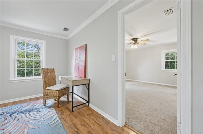 Photo 21 of 43 residential for sale in Chesapeake virginia