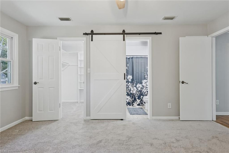 Photo 23 of 43 residential for sale in Chesapeake virginia