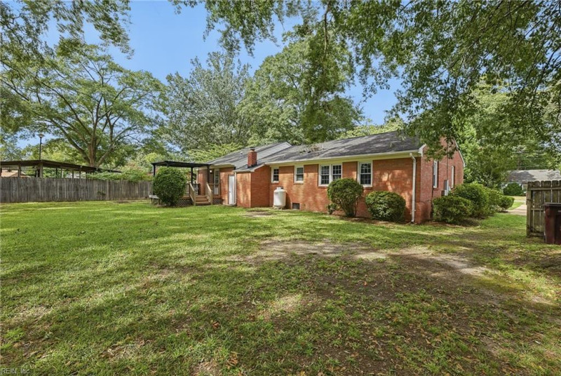 Photo 36 of 43 residential for sale in Chesapeake virginia
