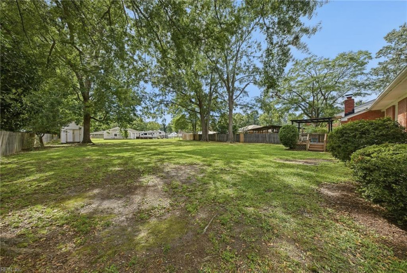 Photo 37 of 43 residential for sale in Chesapeake virginia