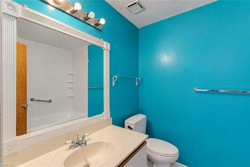 Photo 13 of 22 residential for sale in Norfolk virginia