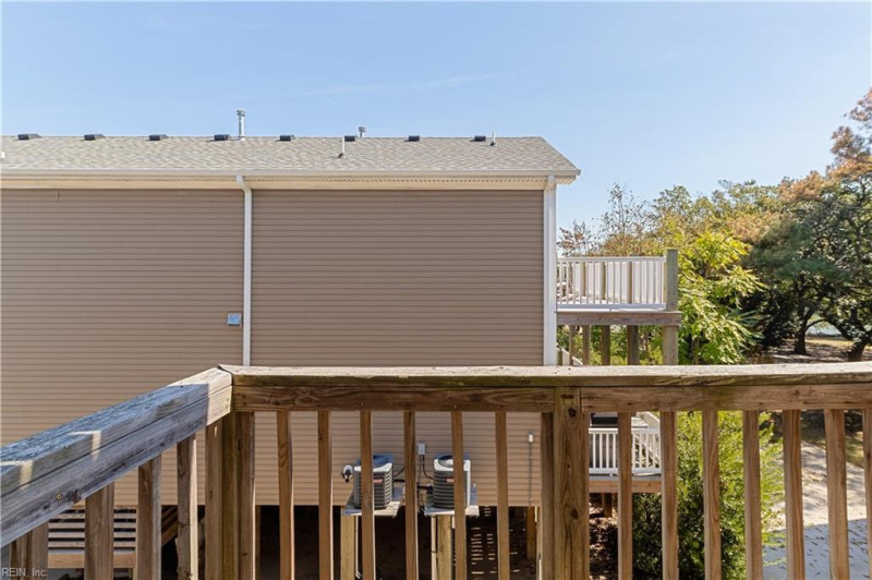Photo 15 of 22 residential for sale in Norfolk virginia