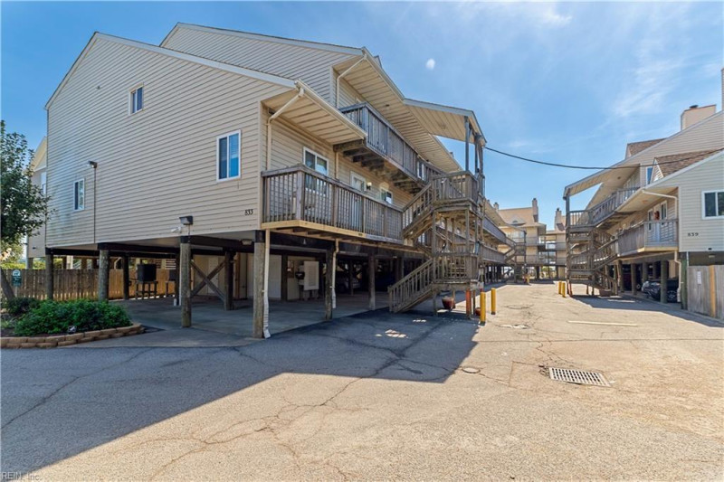 Photo 2 of 22 residential for sale in Norfolk virginia