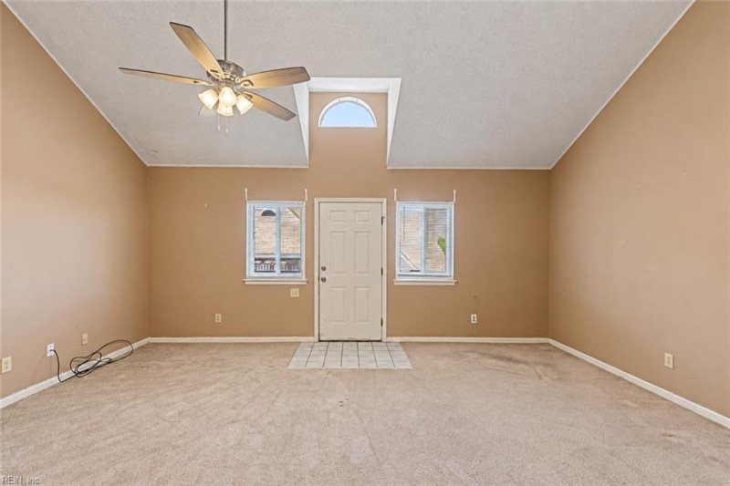 Photo 5 of 22 residential for sale in Norfolk virginia