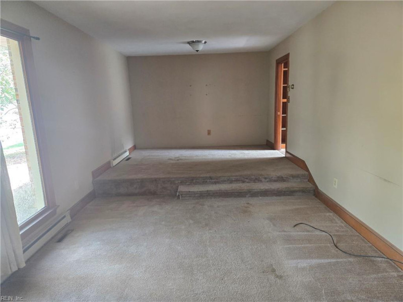 Photo 19 of 19 residential for sale in Suffolk virginia