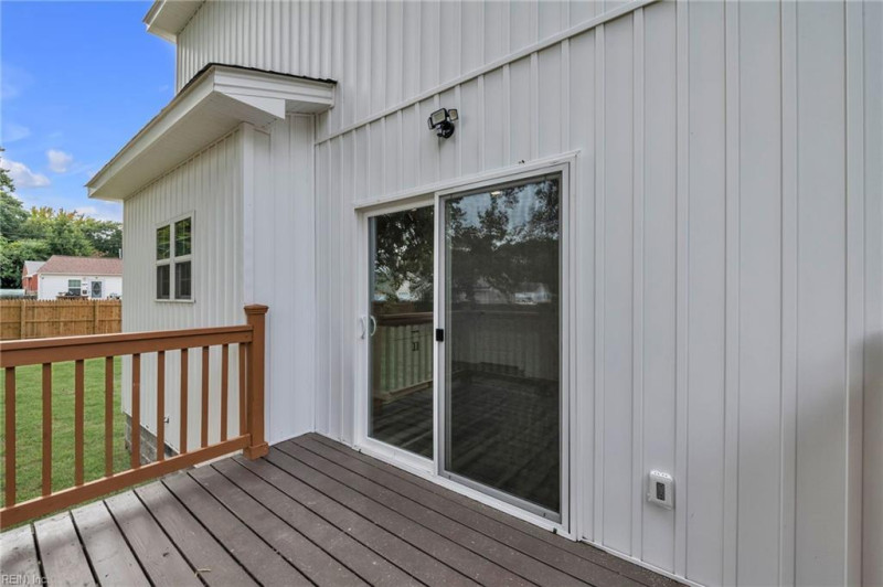 Photo 6 of 49 residential for sale in Newport News virginia