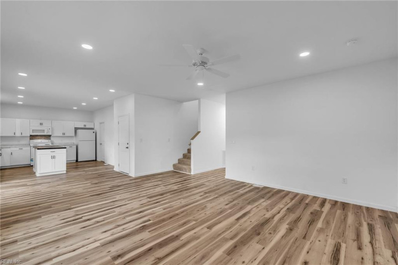 Photo 8 of 49 residential for sale in Newport News virginia