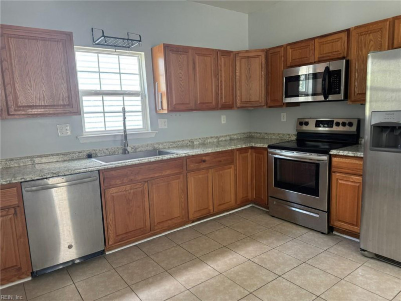 Photo 8 of 39 residential for sale in Norfolk virginia
