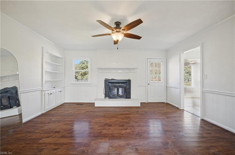 Photo 9 of 43 residential for sale in Moyock virginia