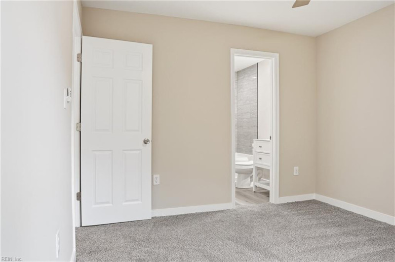 Photo 16 of 31 residential for sale in Hampton virginia