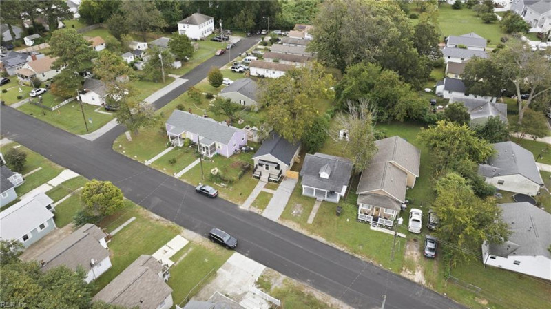 Photo 30 of 31 residential for sale in Hampton virginia