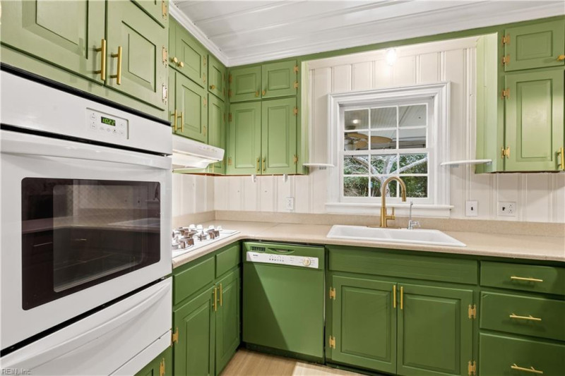 Photo 14 of 44 residential for sale in Pasquotank County virginia