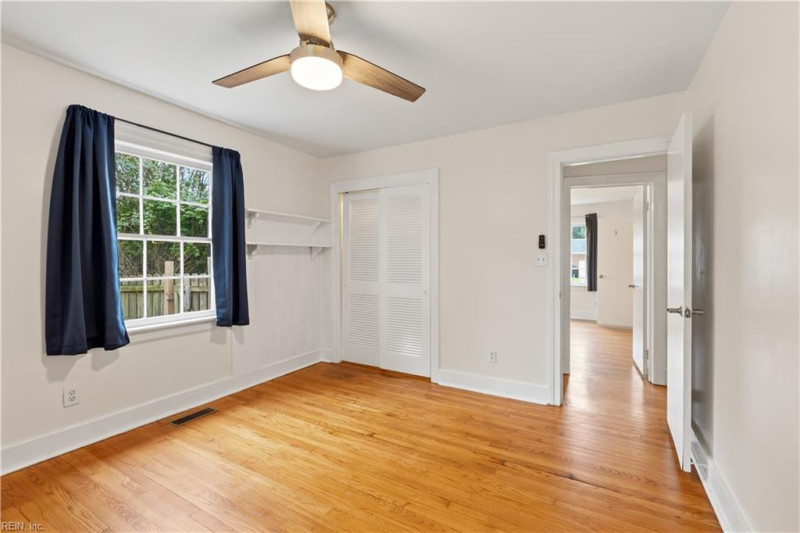 Photo 29 of 44 residential for sale in Pasquotank County virginia