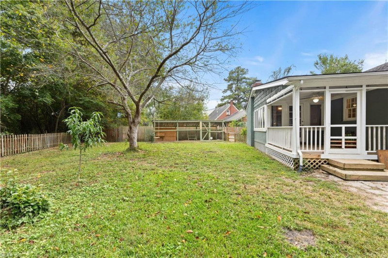 Photo 38 of 44 residential for sale in Pasquotank County virginia