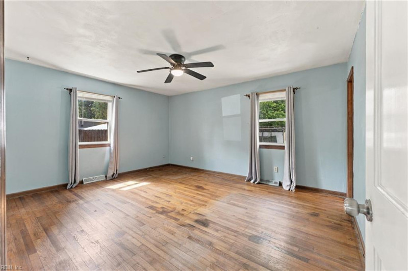 Photo 31 of 42 rental for rent in Chesapeake virginia Photo 31 of 42 rental for rent in Chesapeake virginia