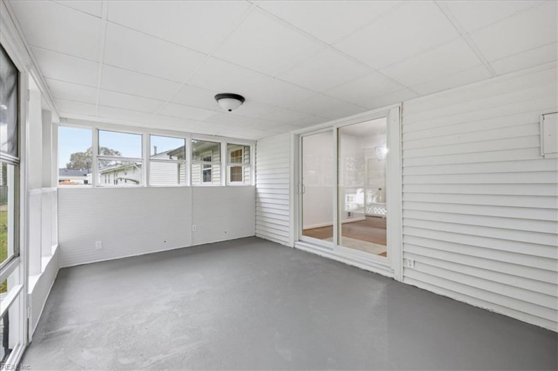 Photo 13 of 44 residential for sale in Norfolk virginia