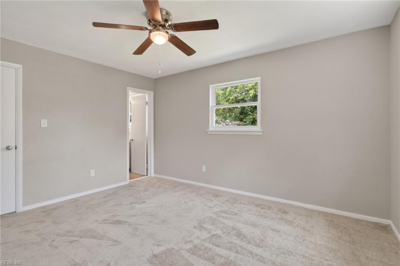 Photo 22 of 34 residential for sale in Newport News virginia
