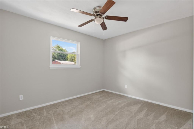 Photo 29 of 34 residential for sale in Newport News virginia