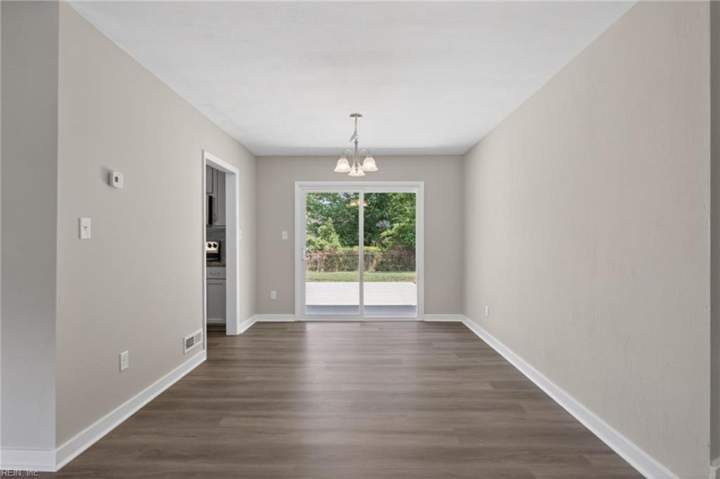 Photo 9 of 34 residential for sale in Newport News virginia