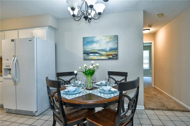Photo 11 of 36 residential for sale in Virginia Beach virginia