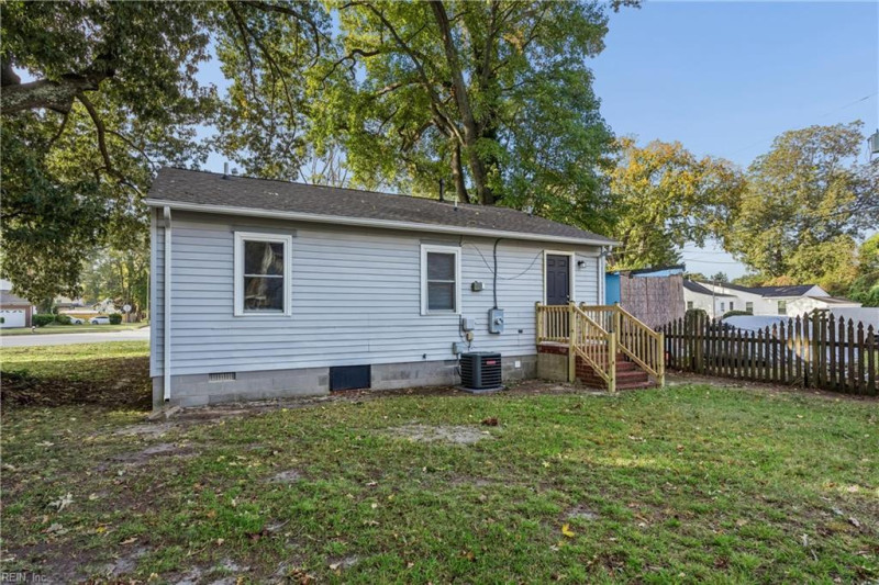 Photo 32 of 35 residential for sale in Hampton virginia Photo 32 of 35 residential for sale in Hampton virginia