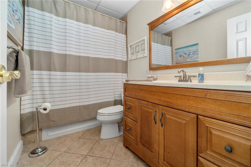 Photo 43 of 48 residential for sale in James City County virginia