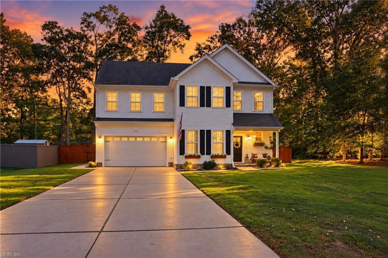 Photo 2 of 37 residential for sale in Chesapeake virginia